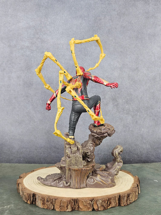 Avengers: Infinity War – Iron Spider-Man Action Figure (28cm) | Premium PVC Collectible